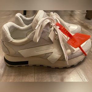 Off White HG Runner Sneakers